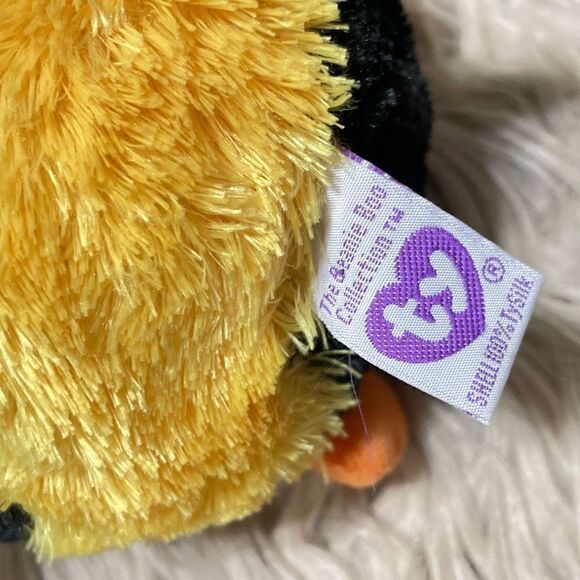 Buzby the bee solid eye beanie boo - Picture 4 of 6